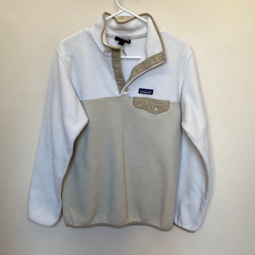 Patagonia Synchilla Cream and White Colored Pullover Fleece